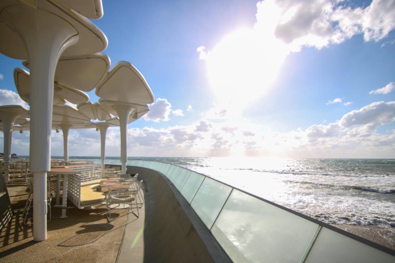 Phaedrus Living Seaside Romantic Flat Limnaria 123 Paphos Exterior photo